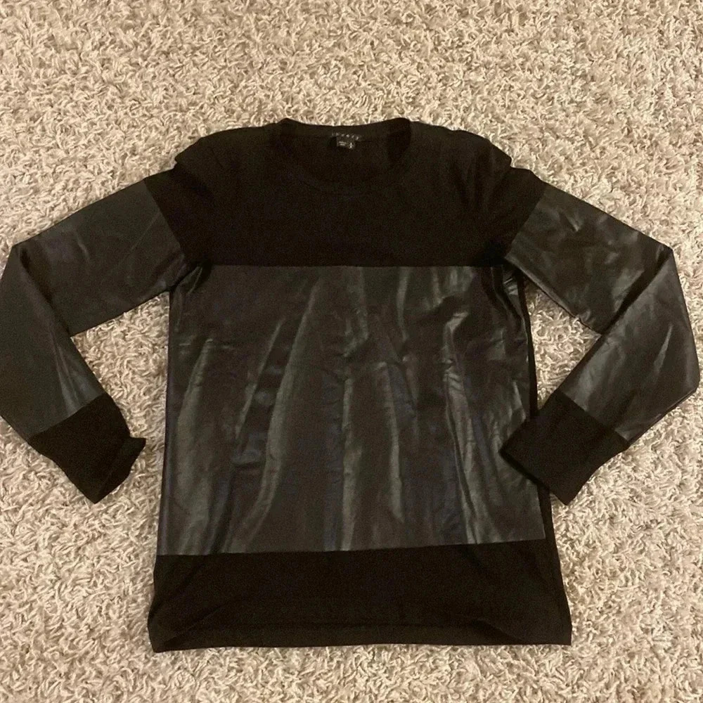 Theory long sleeve top size SP
